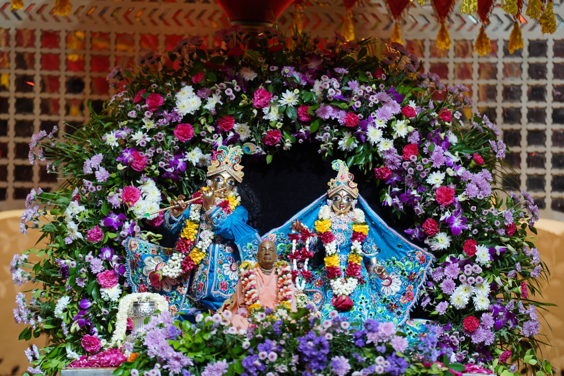 Live darshan links
